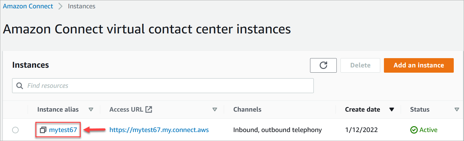Die Seite „Instances des virtuellen Contact Centers für Amazon Connect“, „Instance Alias“.