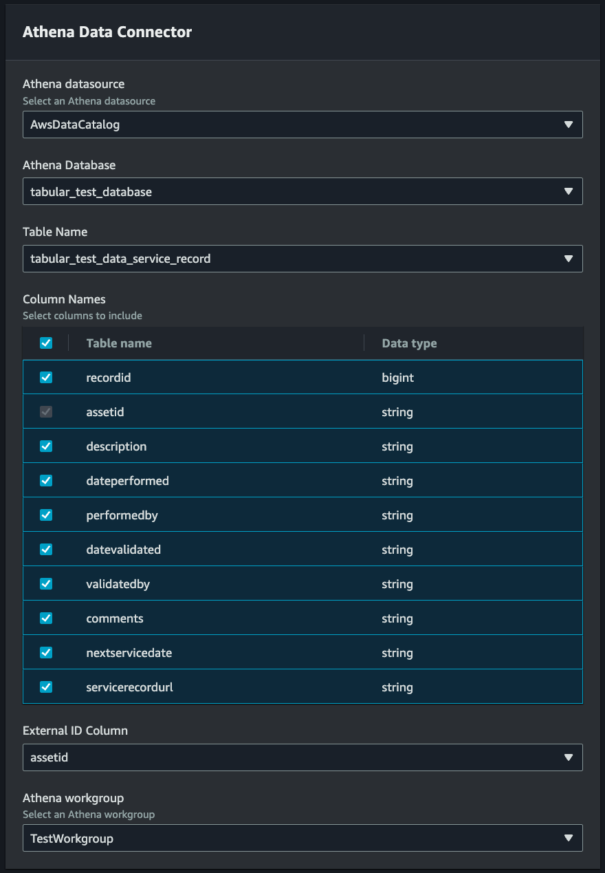 Auf der Athena Data Connector-Konsolenseite können Sie Ihre Datenquelle, Datenbank, Tabellennamen und Spalten auswählen.