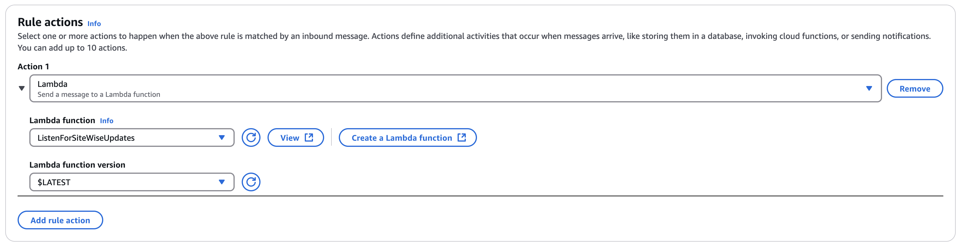 Ein Screenshot, der die Regelaktion für die Lambda-Funktion zeigt.