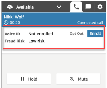 Panneau de configuration des contacts (CCP) affichant les commandes Voice ID, notamment le statut d’inscription, le résultat de l’authentification et les boutons permettant d’inscrire ou de désinscrire les clients.