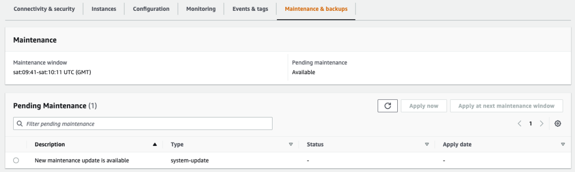 La console Amazon DocumentDB affiche la fenêtre de maintenance du cluster.