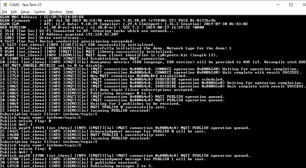 Capture d'écran de la sortie du terminal après la création du aws_demo projet.