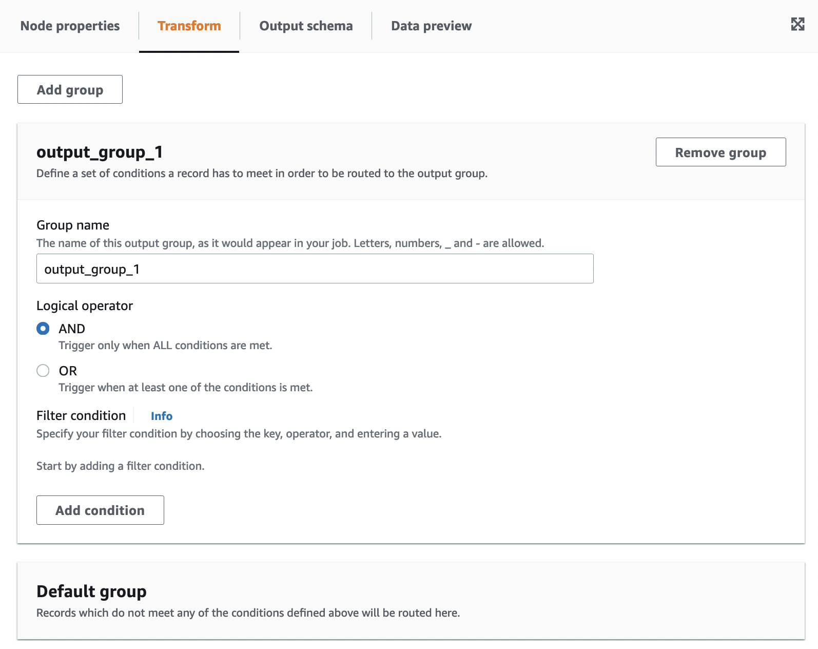 La capture d'écran affiche l'onglet de transformation du routeur conditionnel avec des options permettant de nommer le groupe de sortie, l'opérateur logique et le ou les filtres conditionnels.