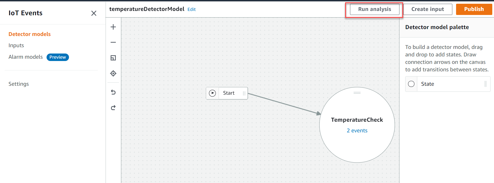 Capture d'écran expliquant comment analyser les modèles de détecteurs dans la AWS IoT Events console.