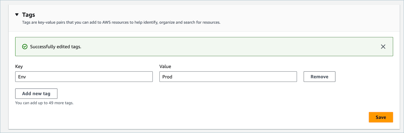 Pilih simpan untuk menambahkan tag Anda ke instance Anda.