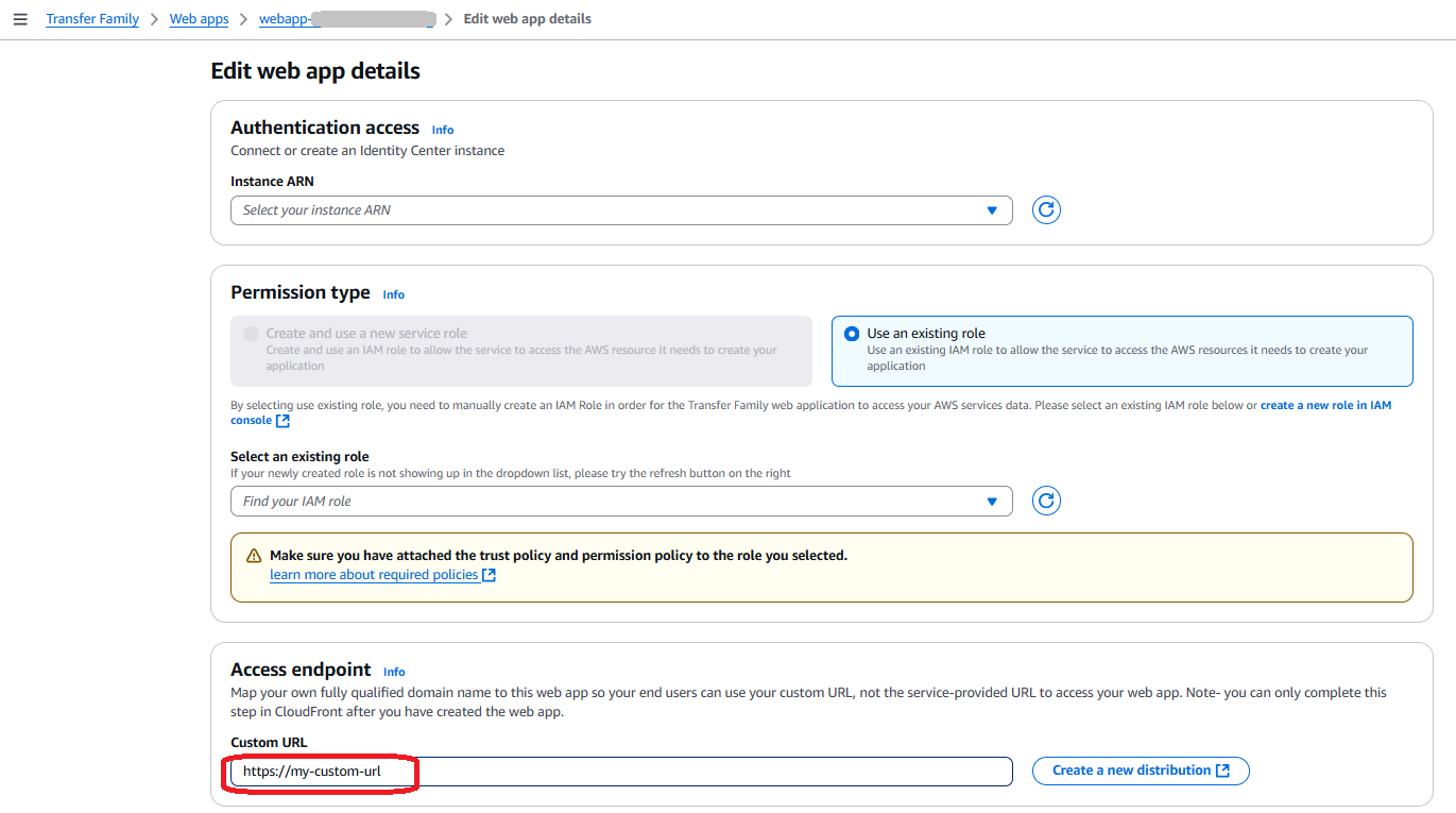 Layar menampilkan titik akhir akses khusus untuk aplikasi web Transfer Family.