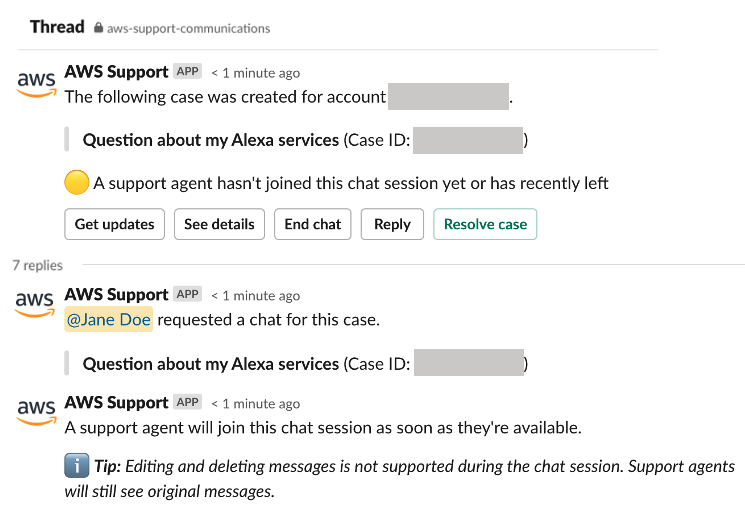 Supporto AWS chat interface showing a case about Alexa services with status updates.