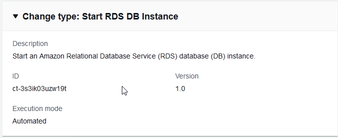 Modifica type details for starting an Amazon RDS database instance, including ID and version.