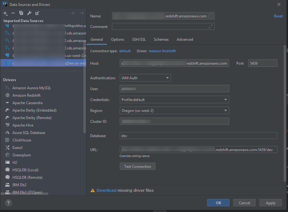 認証に使用される IAM 認証情報を持った Amazon Redshift クラスターの接続設定。