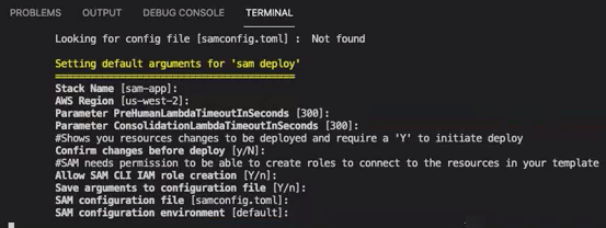 Sessão do terminal mostrando CloudFormation as opções de configuração.
