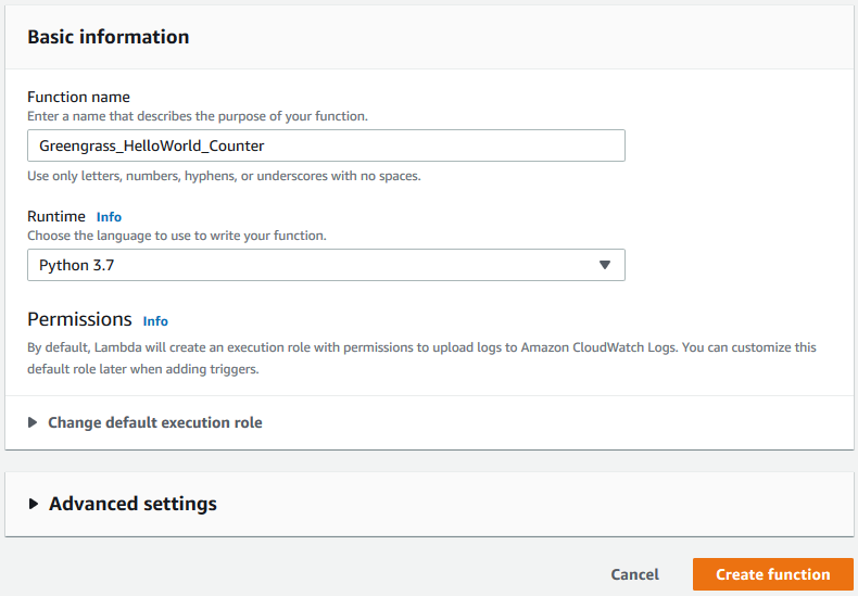 A seção “Informações básicas” com o campo “Nome da função” definido como “Greengrass_ HelloWorld _Counter” e o campo “Runtime” definido como “Python 3.7".