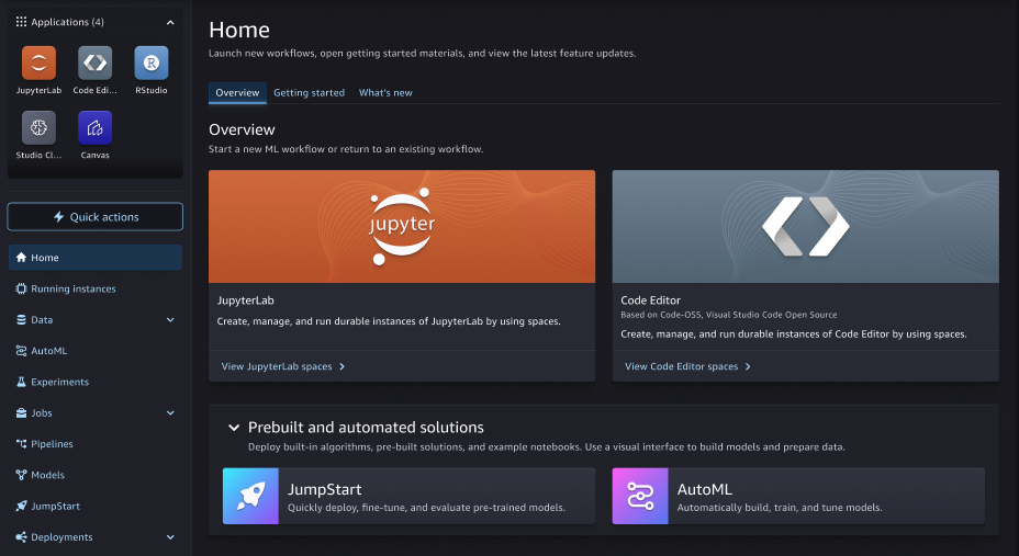 O botão da aplicação Editor de Código e o quadro de visão geral na interface do usuário do Studio.