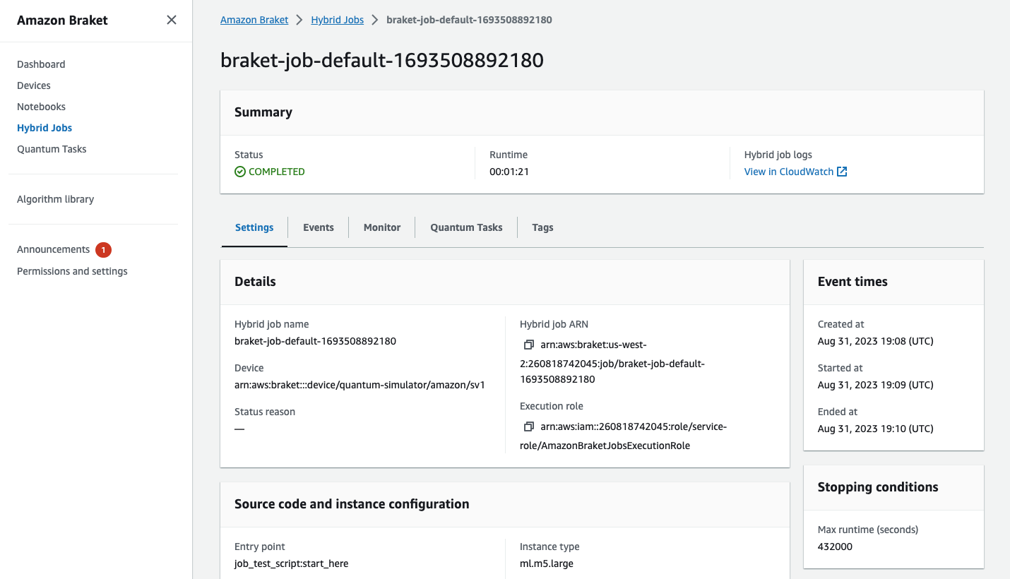 Amazon Braket Hybrid Jobs 详细信息显示摘要、事件时间、源代码和实例配置以及停止条件。