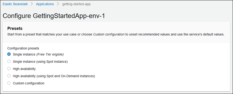 Create new environment（创建新环境）向导的配置页面中的 Configuration presets（配置预设）部分