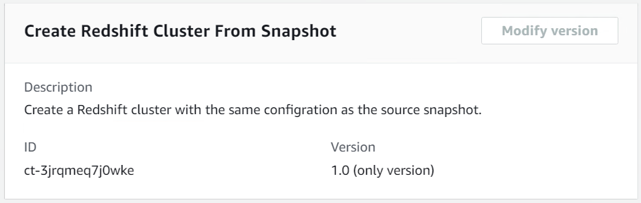 Redshift 叢集 creation interface showing description, ID, and version details.