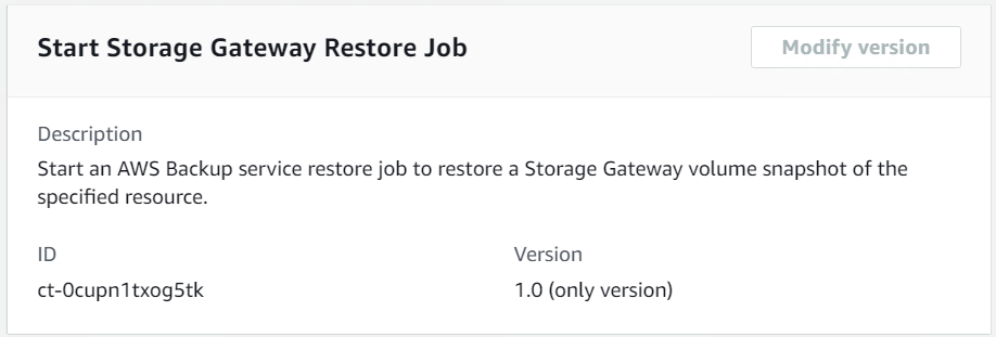 AWS Backup service restore job interface for Storage Gateway volume snapshot restoration.